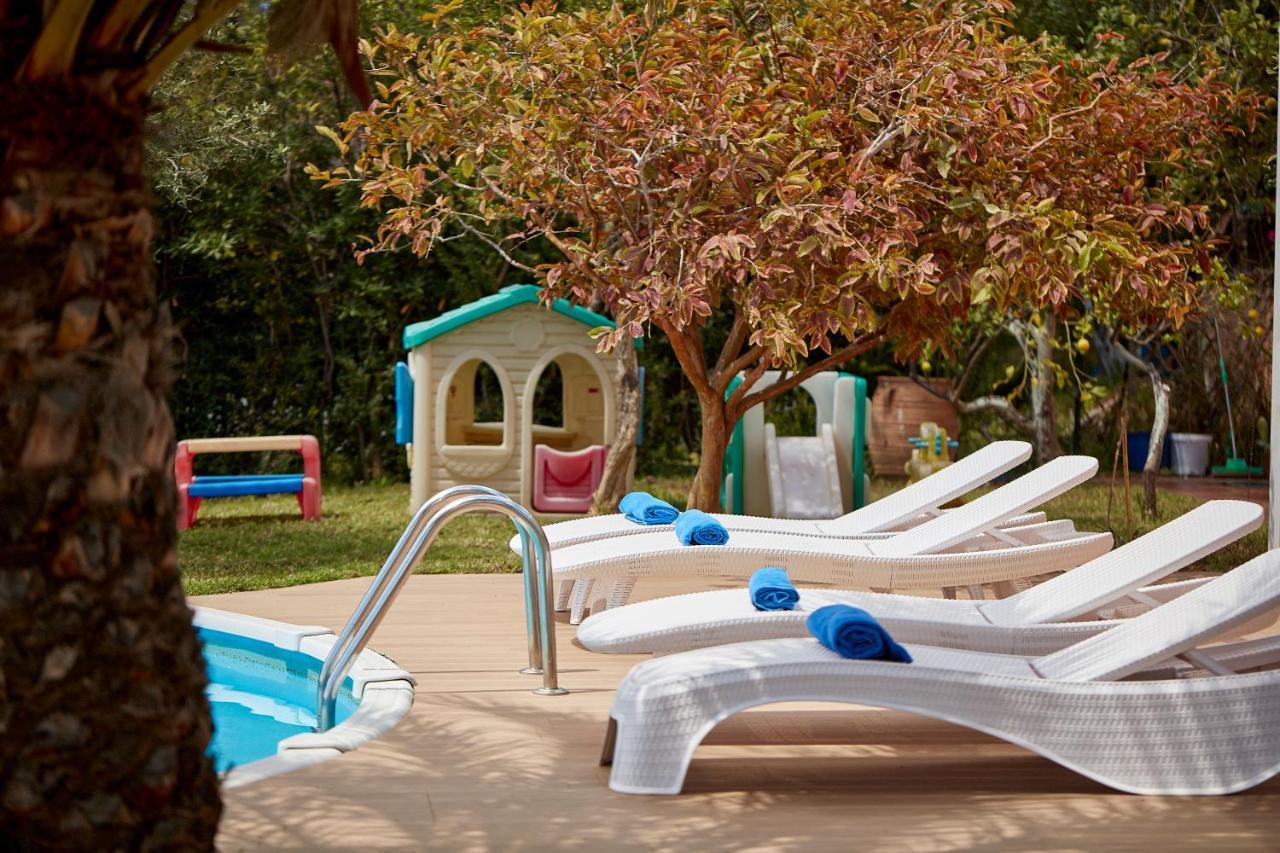 Seafront Villa Longobardi Chania  Exterior photo