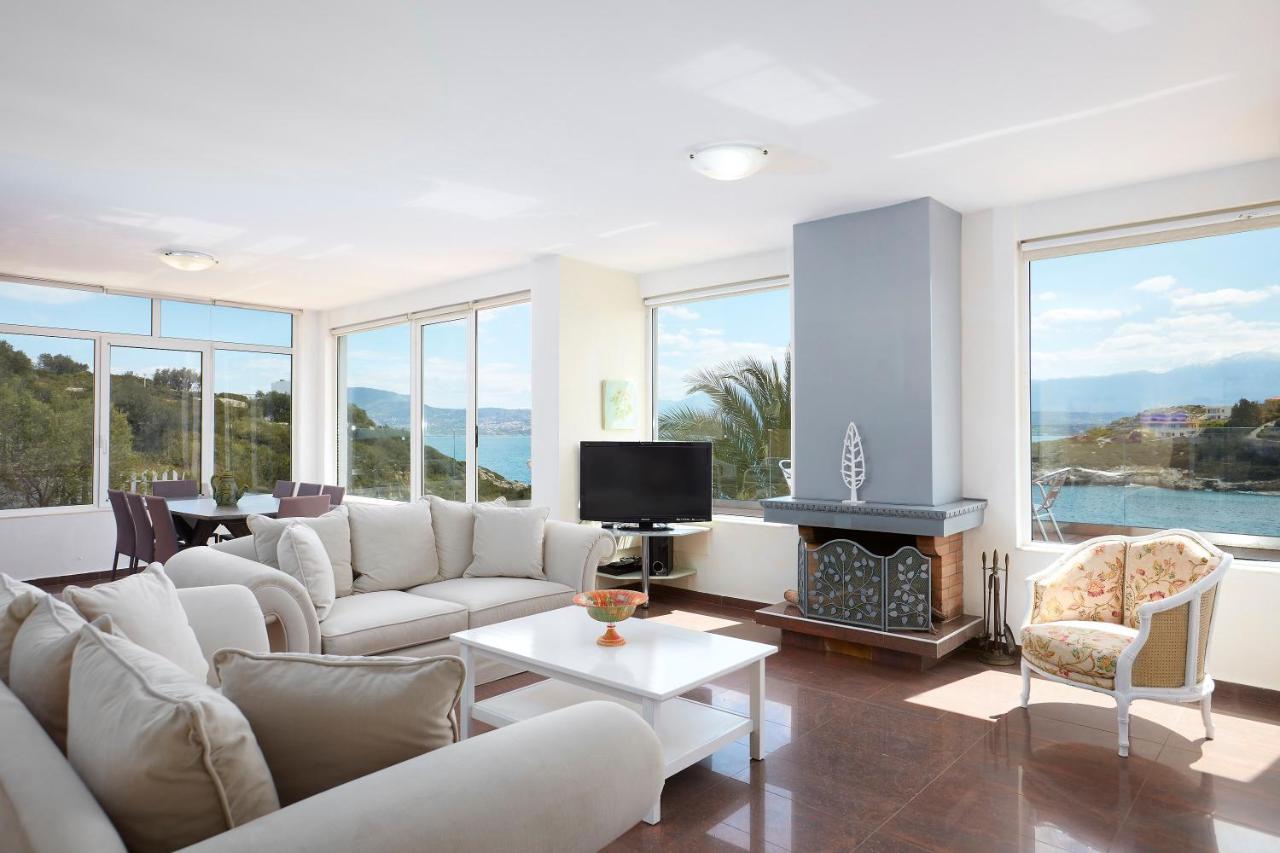 Seafront Villa Longobardi Chania  Exterior photo