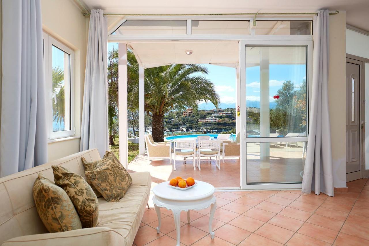 Seafront Villa Longobardi Chania  Exterior photo